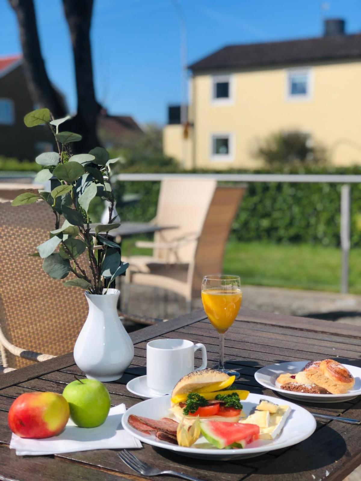 Arena Hotell Vänersborg Eksteriør billede