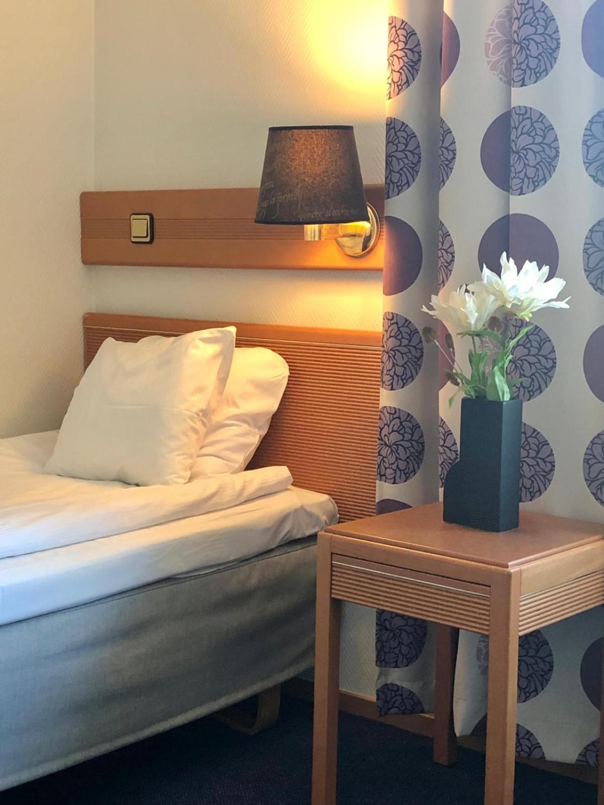 Arena Hotell Vänersborg Eksteriør billede